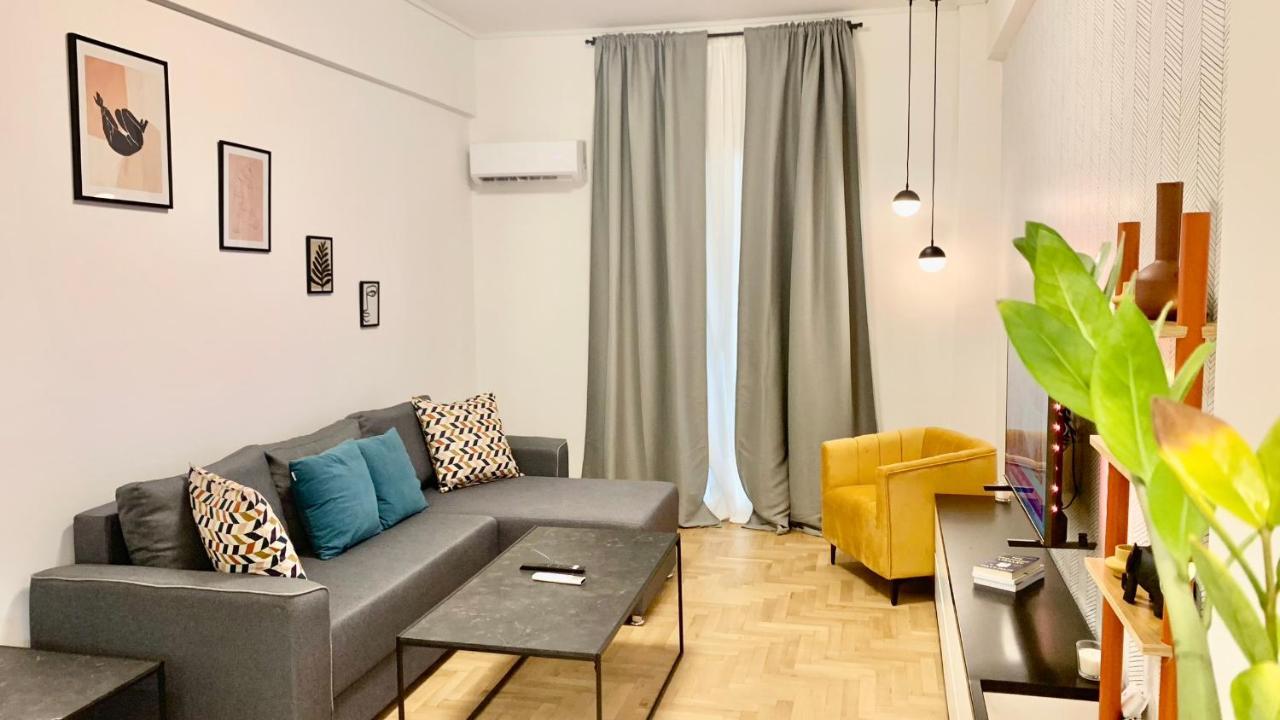 Live As A Local - * Athens